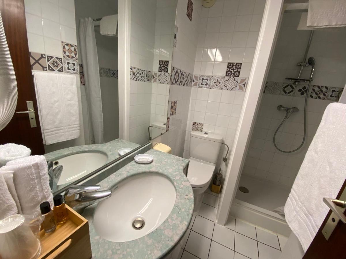 Savoie Hotel Aux Portes De Geneve Saint-Julien-en-Genevois Bagian luar foto