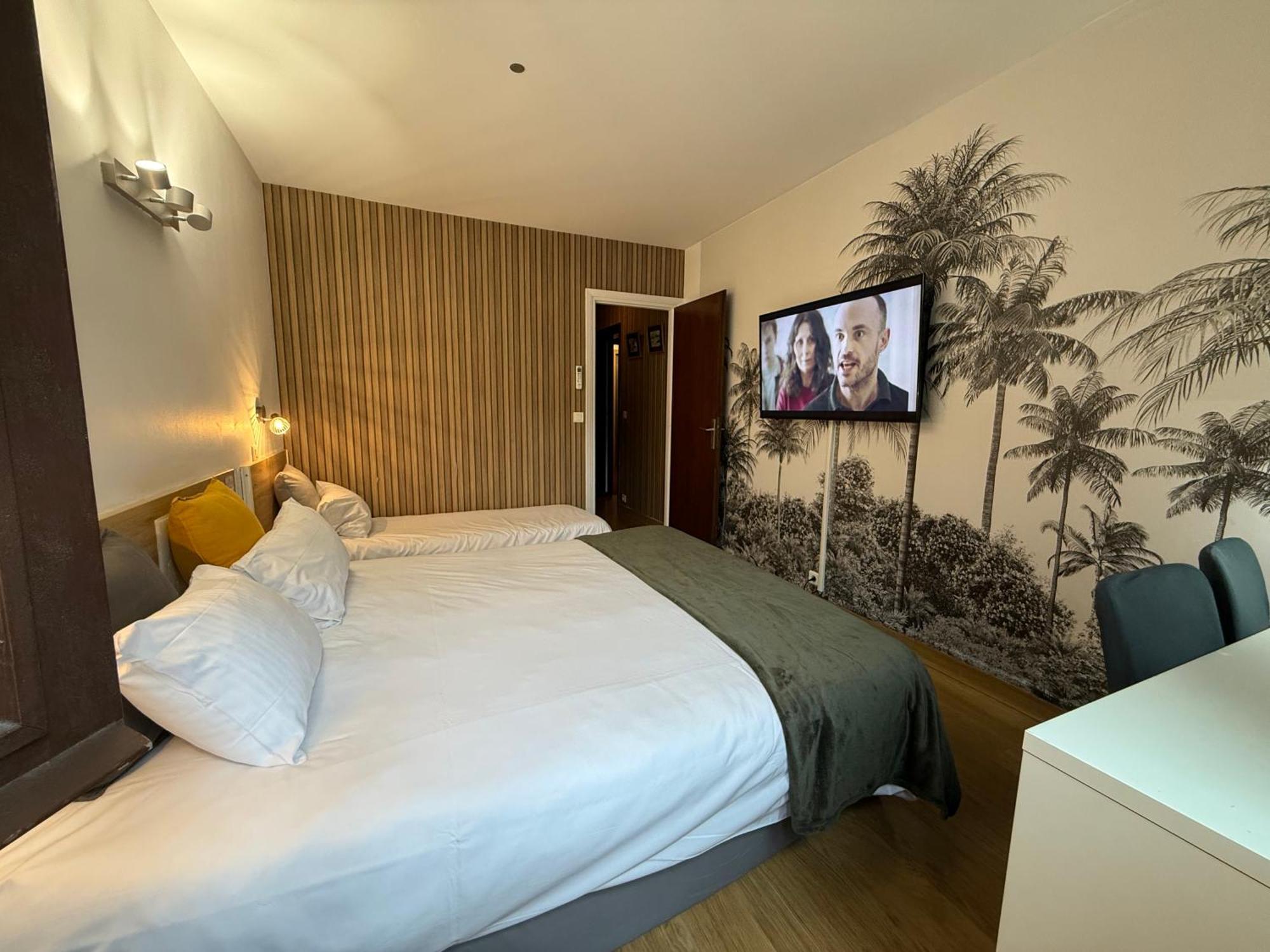 Savoie Hotel Aux Portes De Geneve Saint-Julien-en-Genevois Bagian luar foto